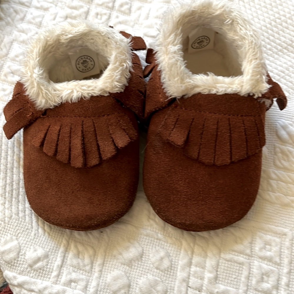 Buckaroo Baby suede Mocs